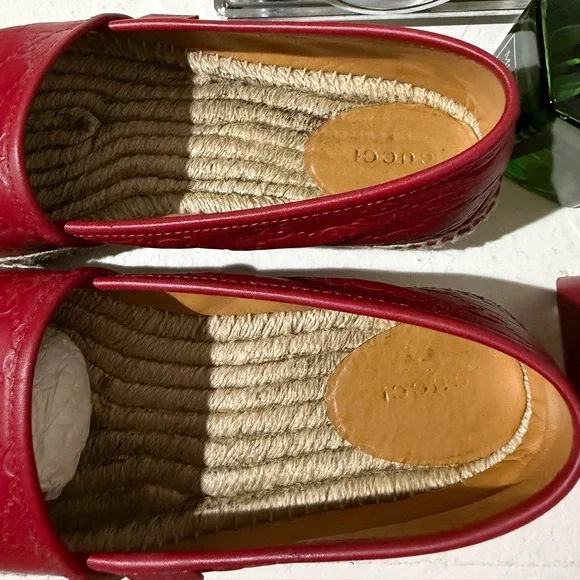 Gucci Crimson Espadrille Women's Shoes - Picture 2 of 6
